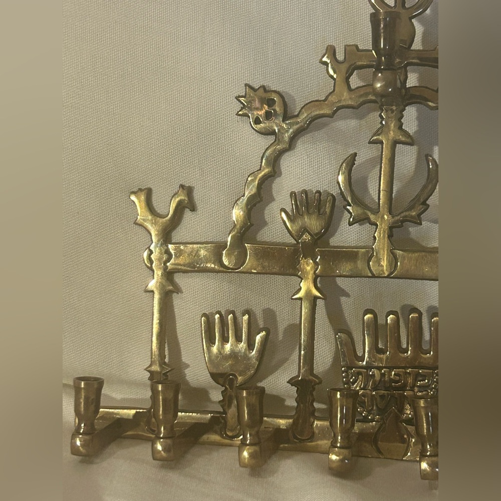 vintage judaica hamsa shapes brass wall mounted menorah Andrea by Sadek - Picture 2 of 10